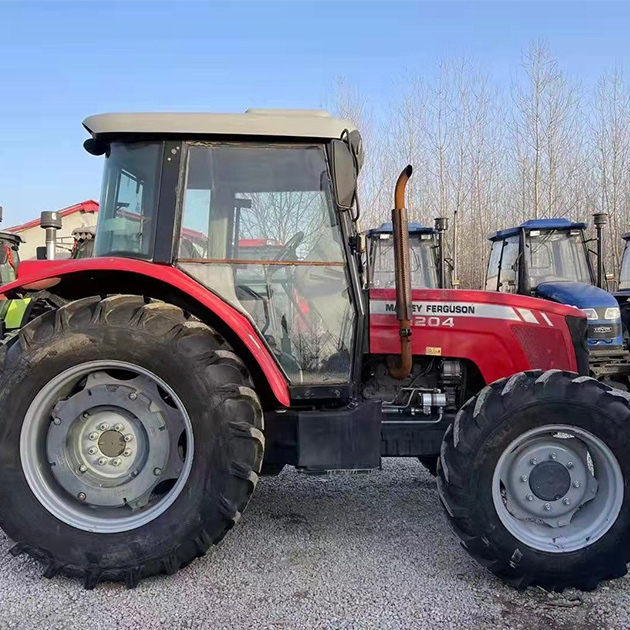 Используется сильная мощность Massey Ferguson MF1204 Трактор фермерского оборудования