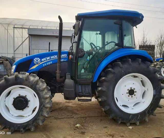 Использованный тракторный корпус New Holland T1104 Тракторное оборудование